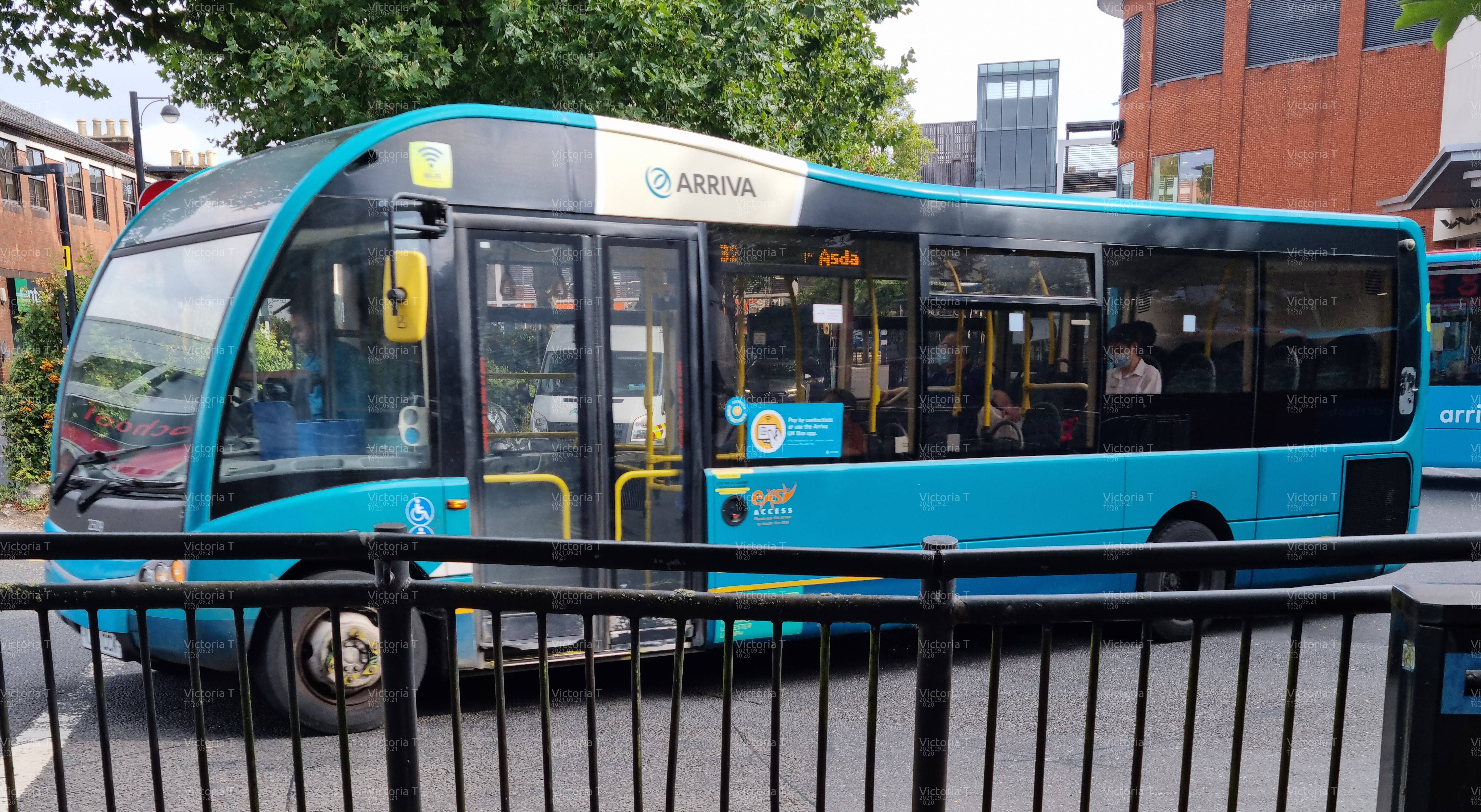 Picture of an Optare Solo SR vehicle. Image credited to Victoria T.